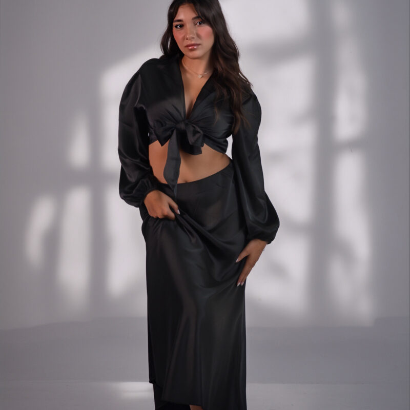 Maxi Length Skirt (Satin-Effect Material)