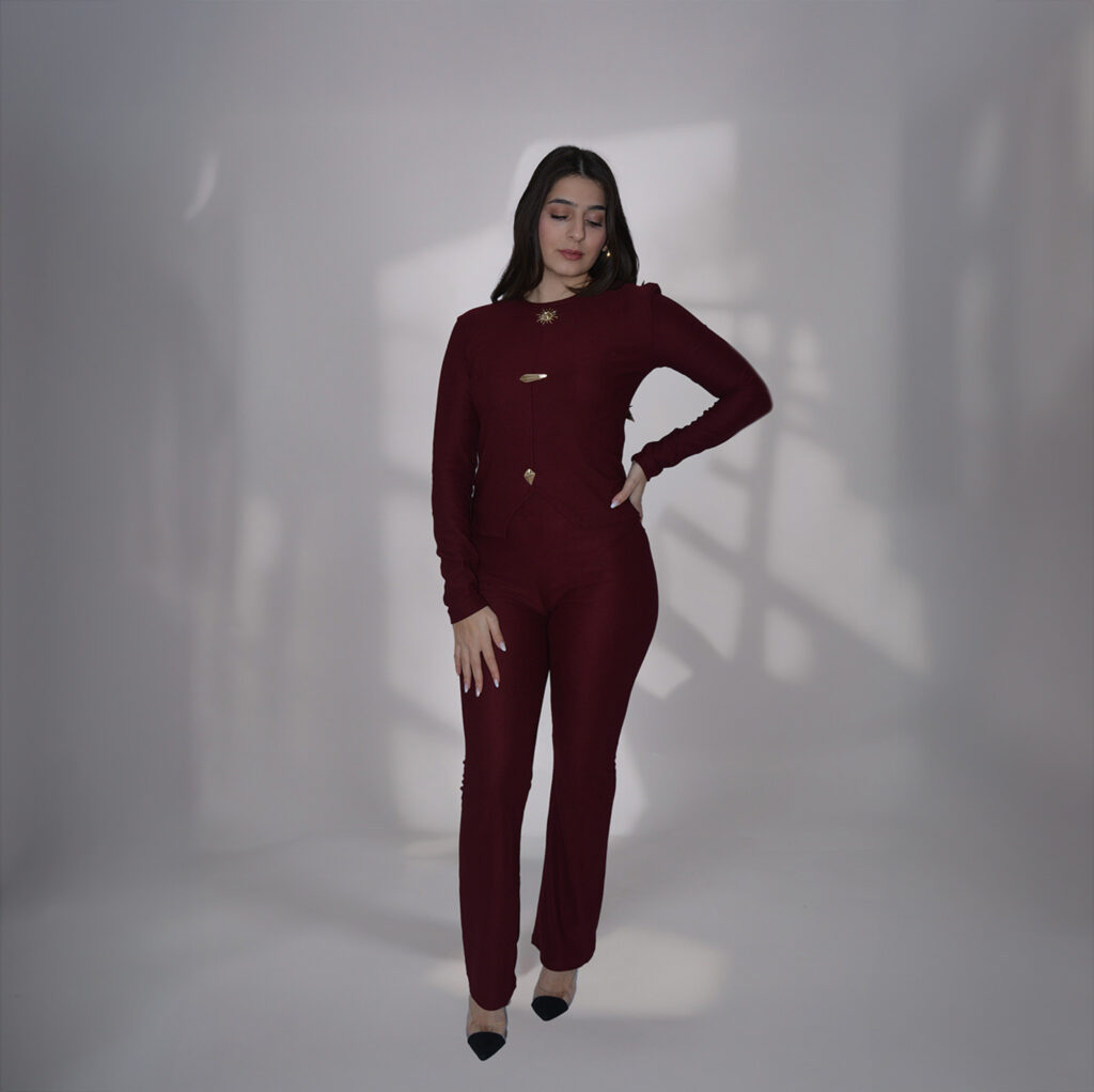 Burgundy 2 piece set with gold details